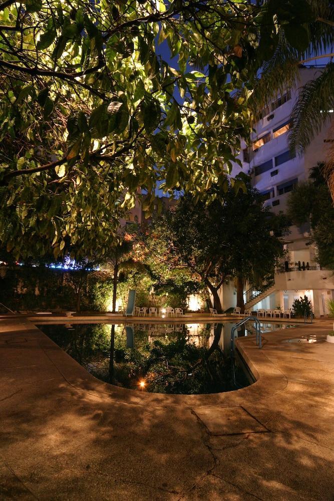 Chellah Hotel
